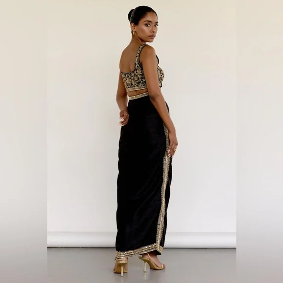 New Sani Ravi top in Black and Gold Size Small - Picture 4 of 12